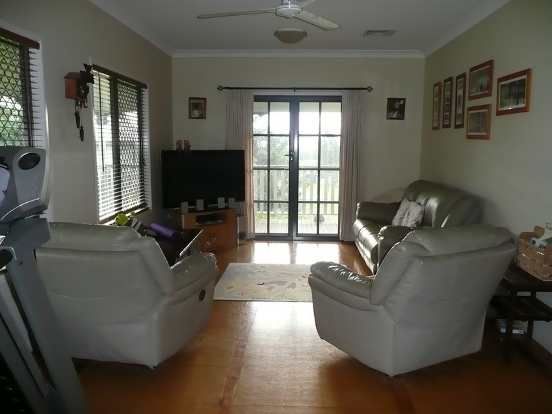 18-20 Oakleigh Court, Woodhill QLD 4285