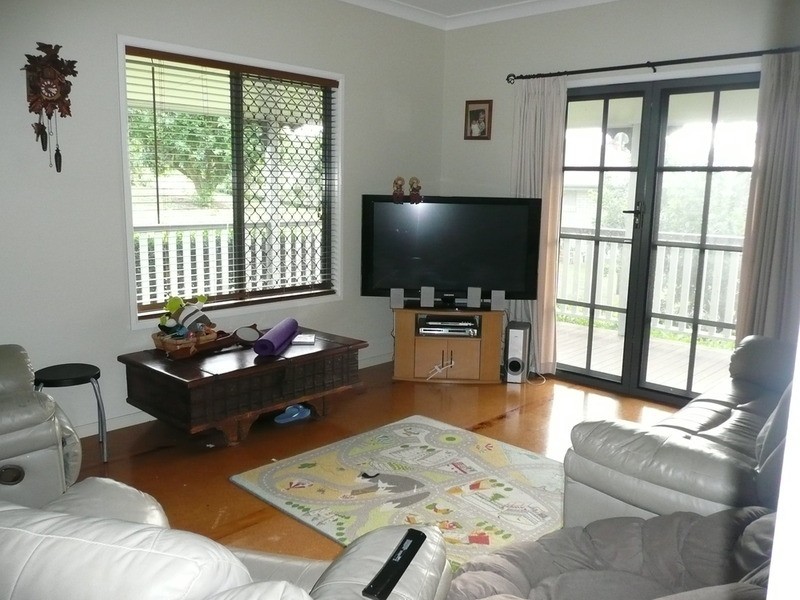 18-20 Oakleigh Court, Woodhill QLD 4285