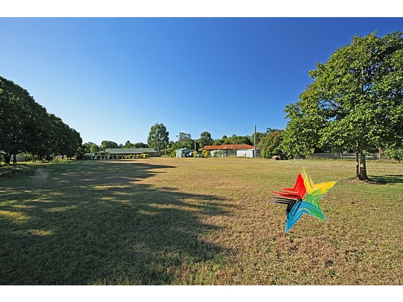 60-62 Sandaver Crescent, Cedar Grove QLD 4285
