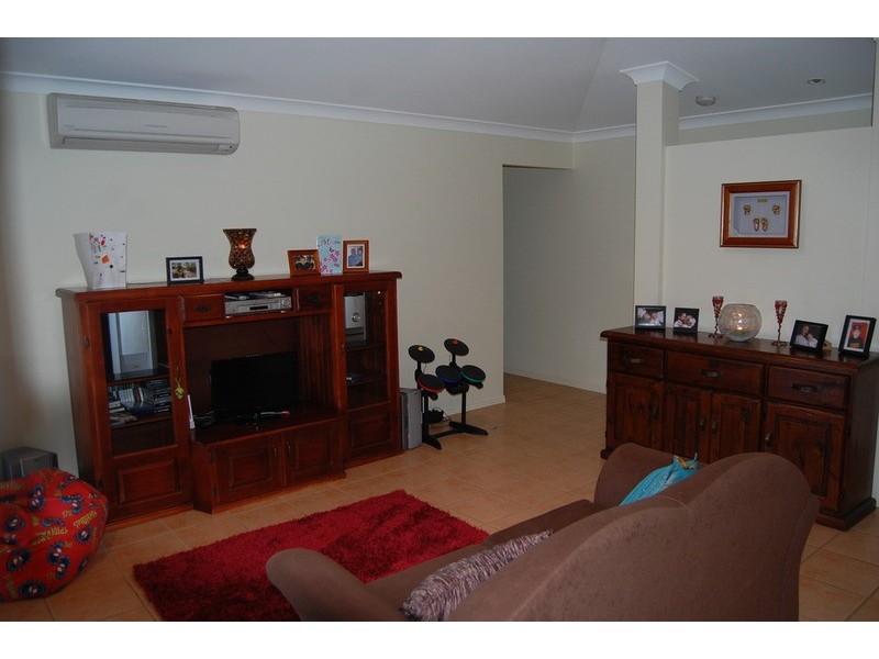 113 Red Cedar Crescent, Jimboomba QLD 4280