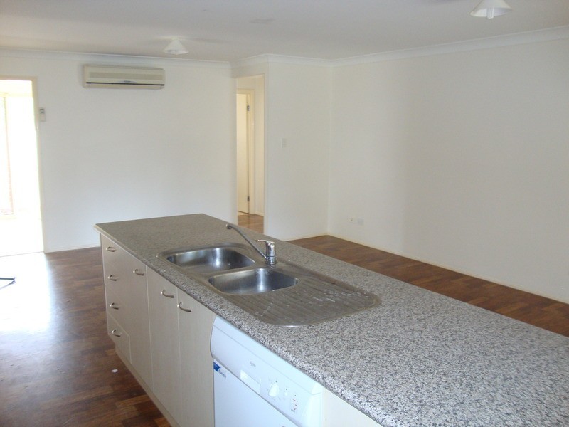 21 Weeping Fig Court, Jimboomba QLD 4280
