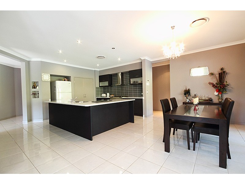 30-34 Turpentine Drive, Cedar Vale QLD 4285