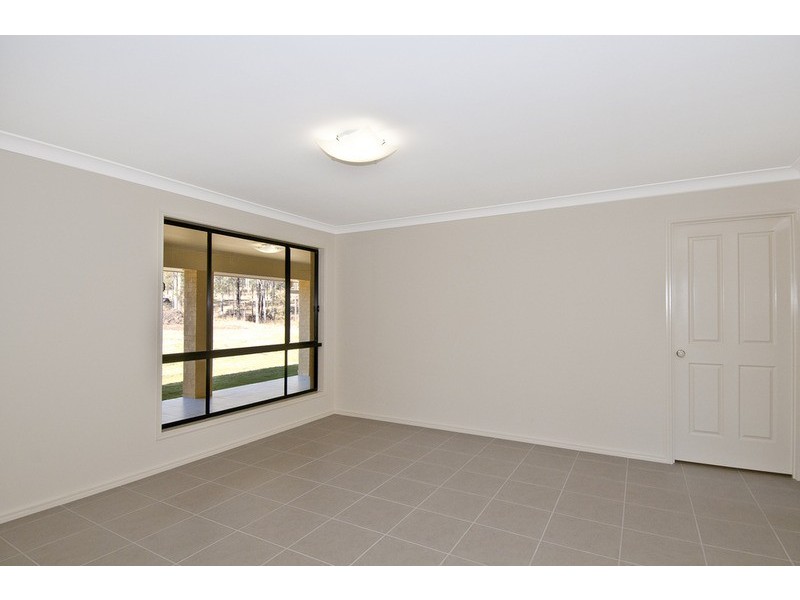 89 Blackbutt Road, Cedar Vale QLD 4285