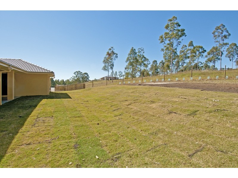 89 Blackbutt Road, Cedar Vale QLD 4285