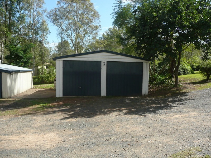111 Chadwick Drive, South Maclean QLD 4280