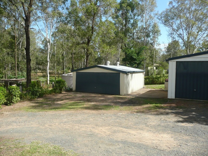 111 Chadwick Drive, South Maclean QLD 4280