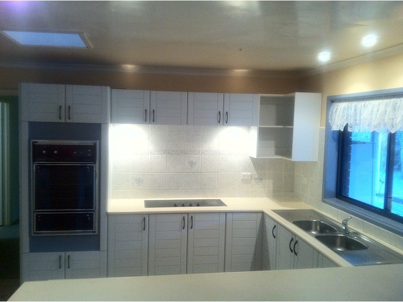 111 Chadwick Drive, South Maclean QLD 4280