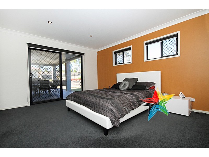 1-3 Oakdale Court, Gleneagle QLD 4285