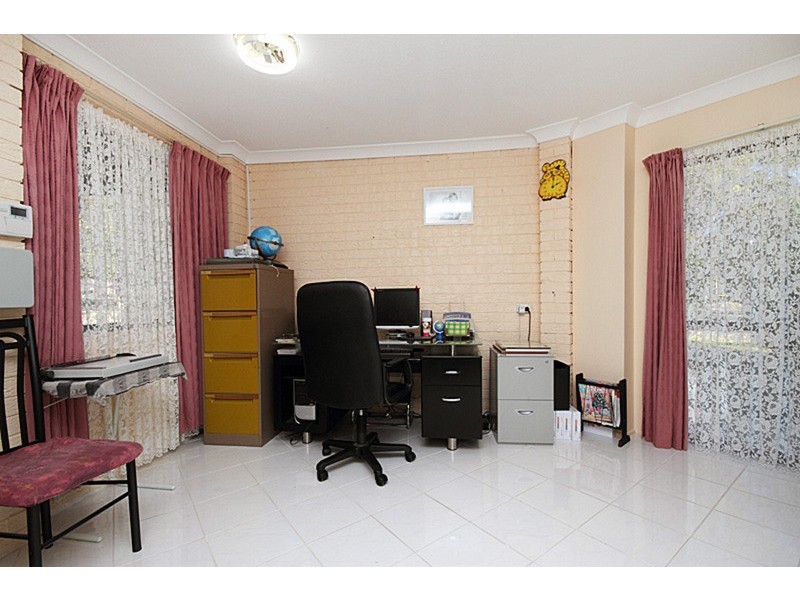 136 School Road, Logan Reserve QLD 4133