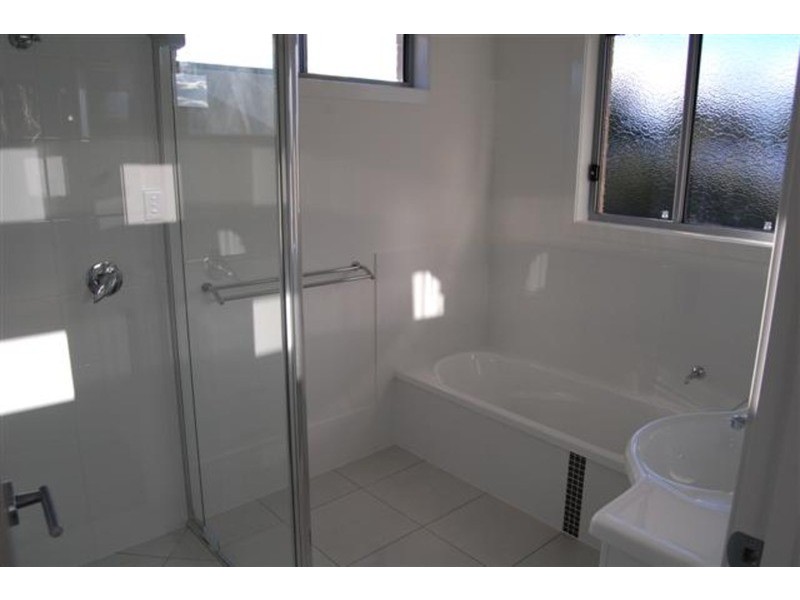 Unit 1/1 Brisbane Street, Beaudesert QLD 4285