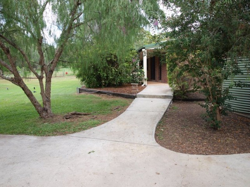 31 Bloodwood Court, Cedar Vale QLD 4285