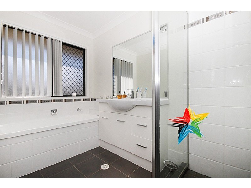 131 River Oak Drive, Jimboomba QLD 4280