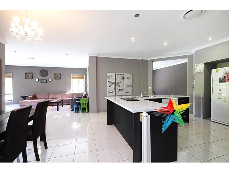 30-34 Turpentine Drive, Cedar Vale QLD 4285