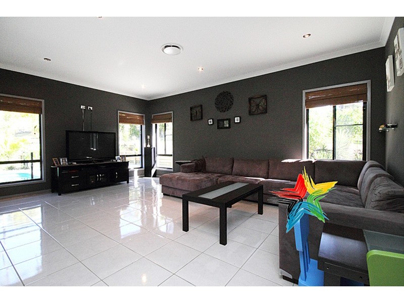 30-34 Turpentine Drive, Cedar Vale QLD 4285