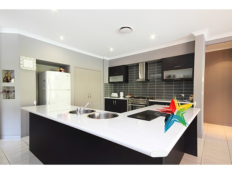 30-34 Turpentine Drive, Cedar Vale QLD 4285