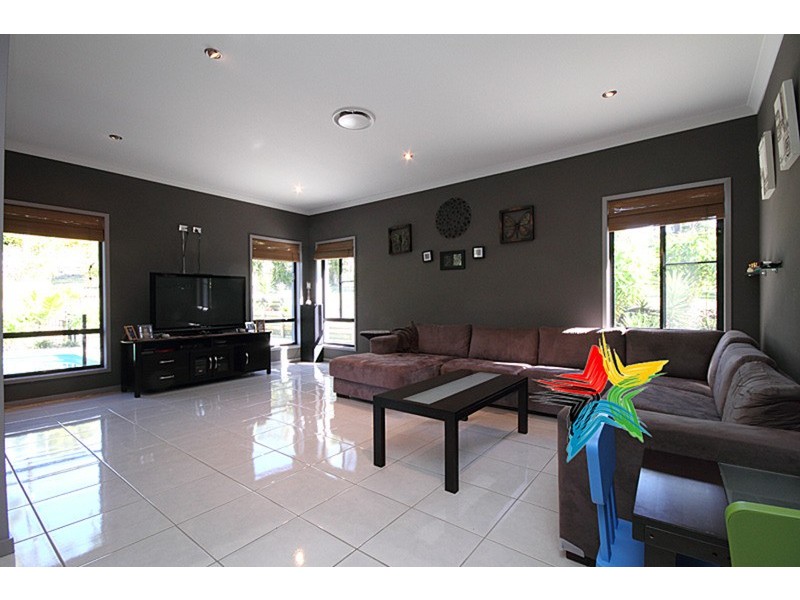 30-34 Turpentine Drive, Cedar Vale QLD 4285