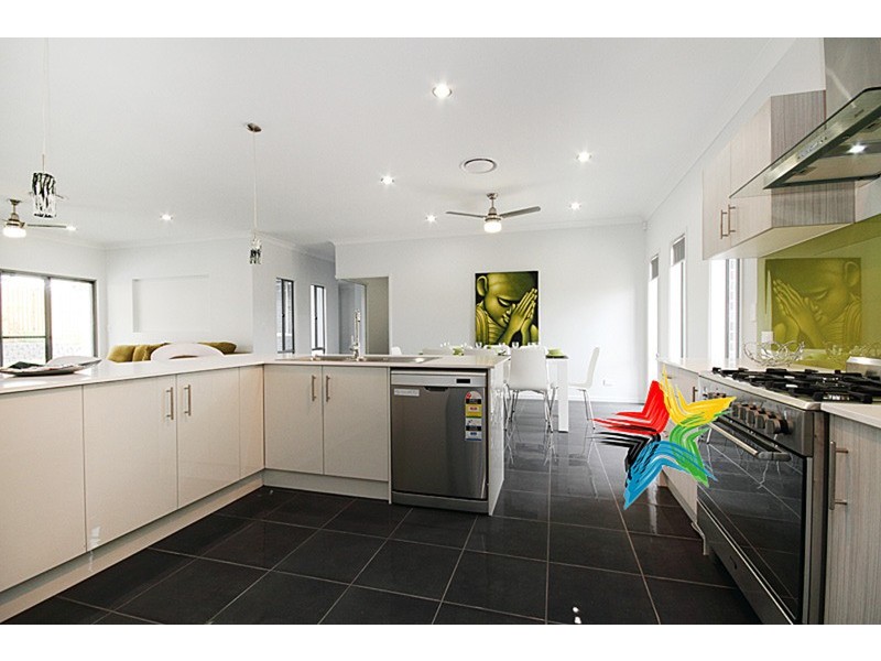 6 Wildwood Crescent, Jimboomba QLD 4280