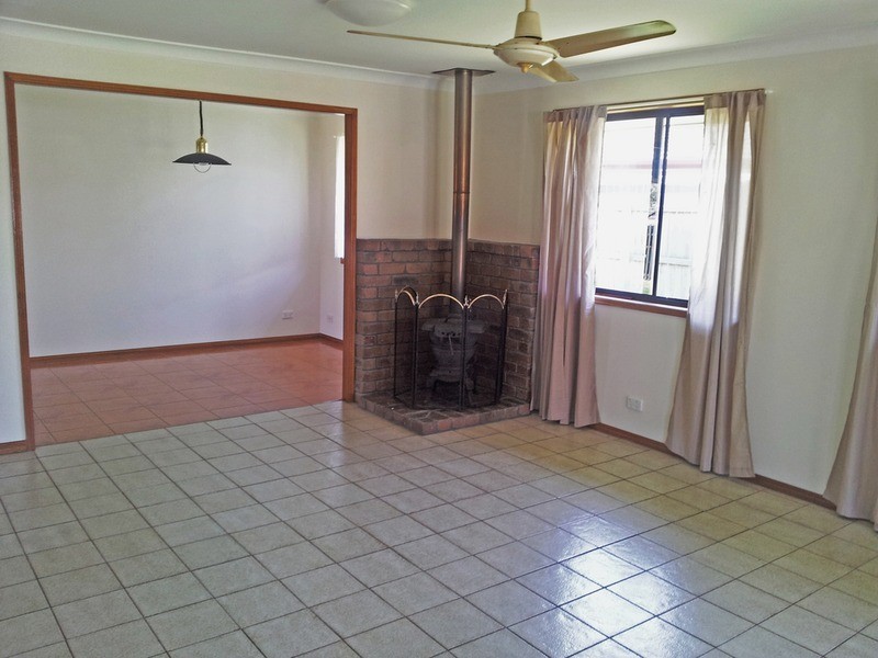 4 Sales Street, Jimboomba QLD 4280