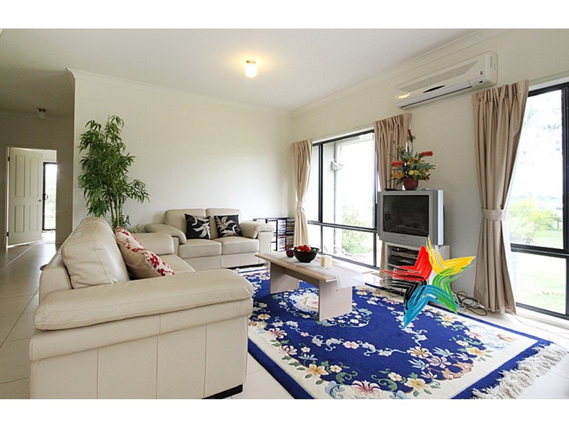 Glenlogan Estate 100 St Jude Circuit, Jimboomba QLD 4280