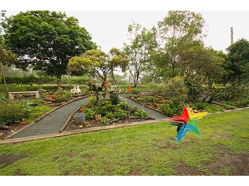 103 Natalie Road, Buccan QLD 4207