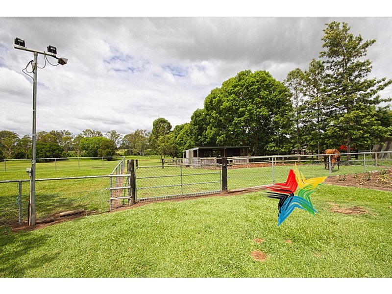 101 Couldery Court, Cedar Grove QLD 4285