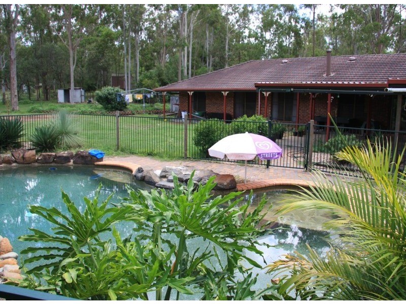 South Maclean QLD 4280