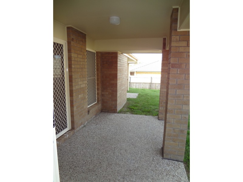 42 Berrigan Street, Redbank Plains QLD 4301