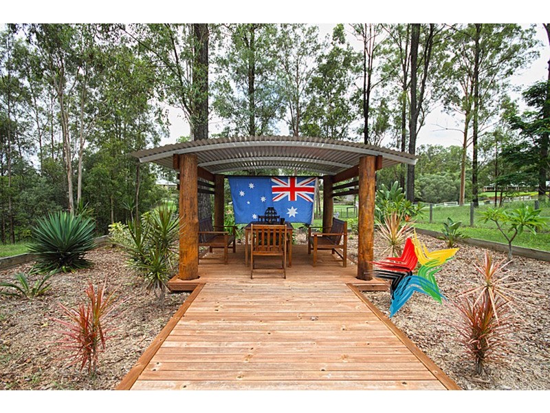 Cedar Vale QLD 4285