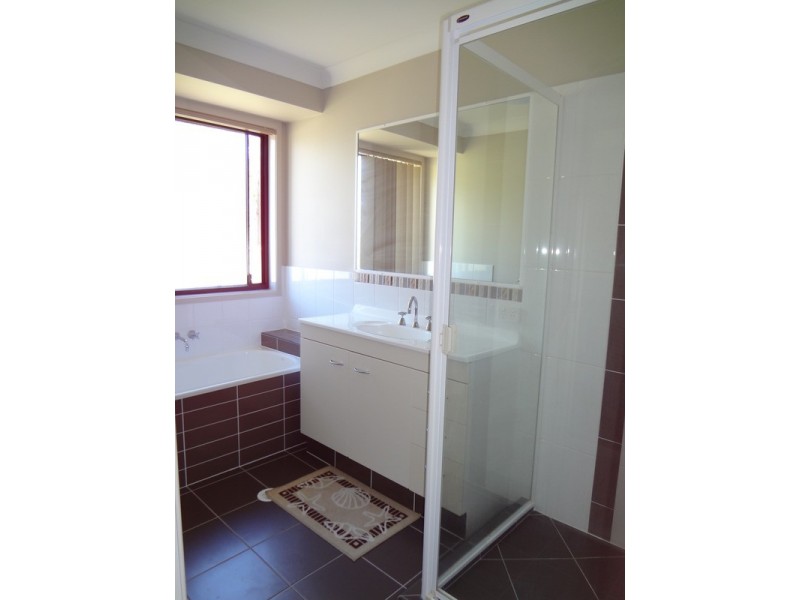 14-16 Parkhurst Place, Gleneagle QLD 4285