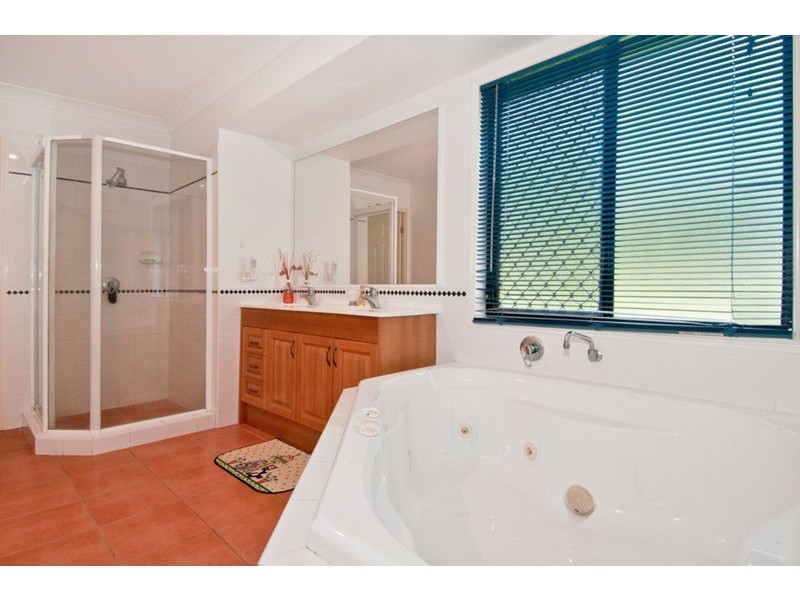 30 Evans Road, Chambers Flat QLD 4133