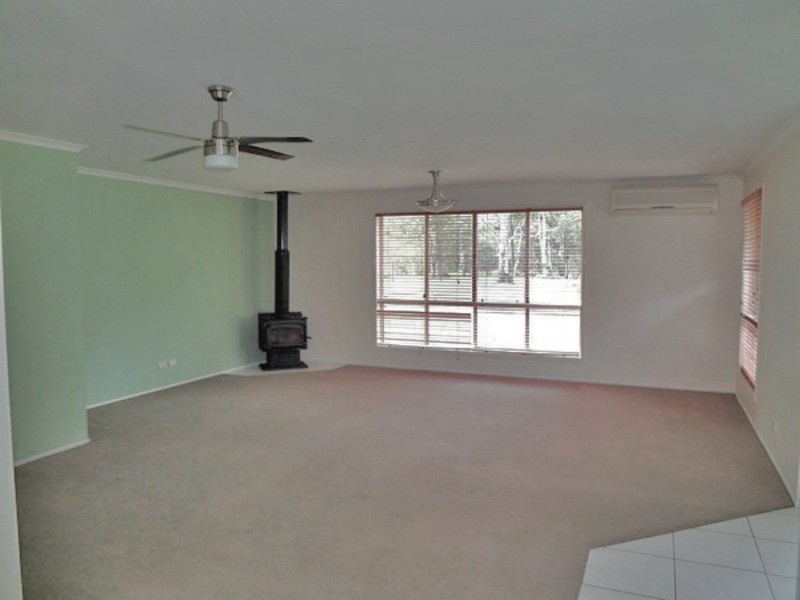 27 Strawpocket Court, Jimboomba QLD 4280