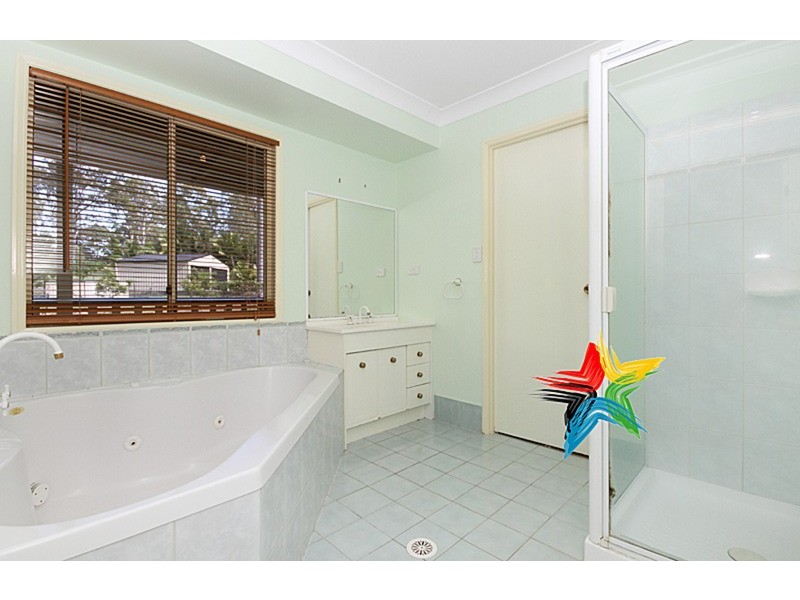 102 Bamboo Drive, Cedar Vale QLD 4285