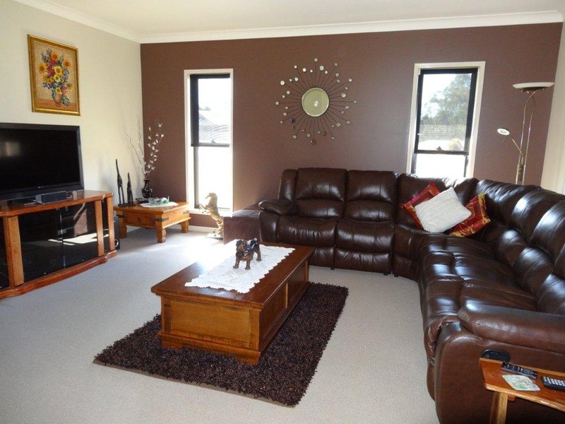 6 Cranbourne Drive, Jimboomba QLD 4280