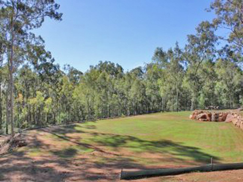 29 Summerhill Place, Woodhill QLD 4285
