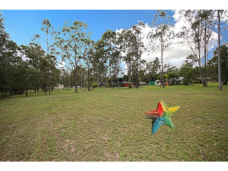 325 Bushman Drive, Jimboomba QLD 4280