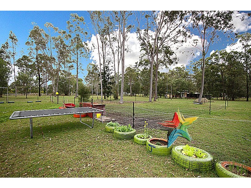 325 Bushman Drive, Jimboomba QLD 4280