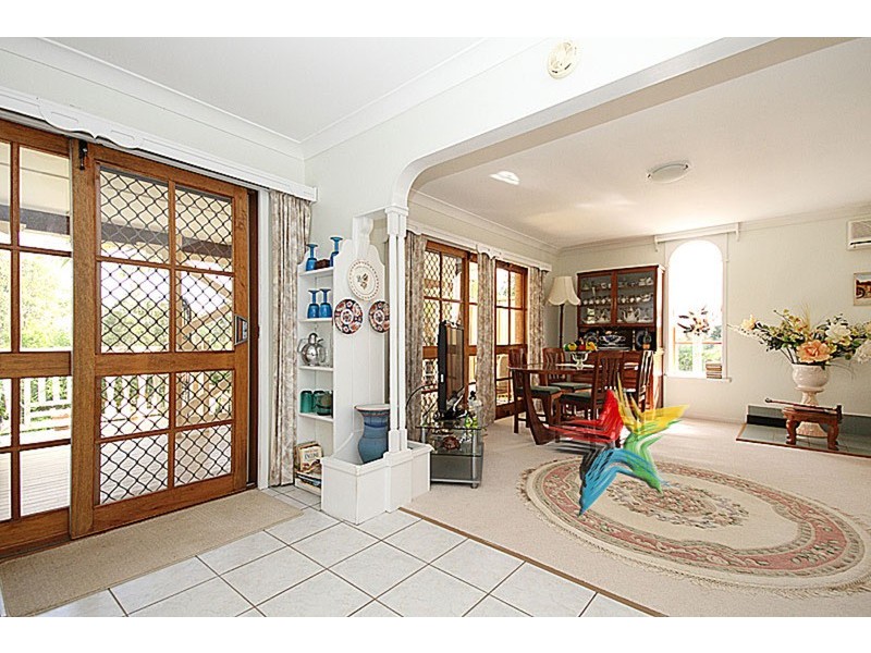 2-4 Saturn Court, Cedar Vale QLD 4285