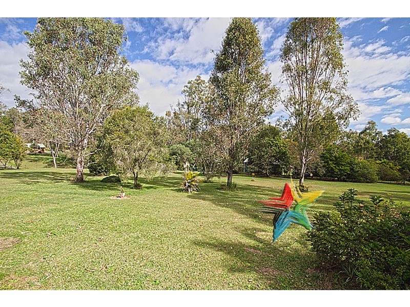 2-4 Saturn Court, Cedar Vale QLD 4285