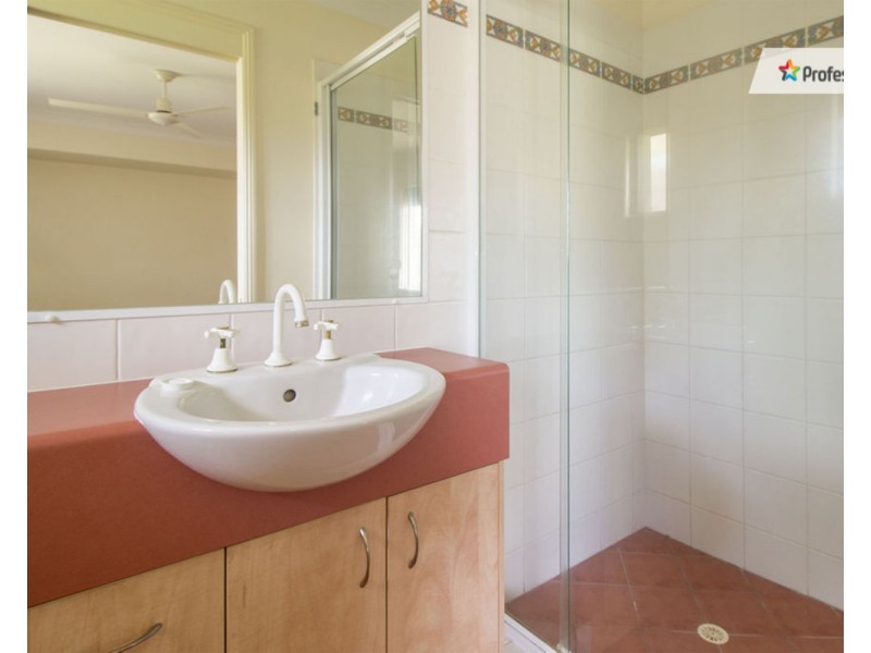 18 Sweet Myrtle Court, Flagstone QLD 4280