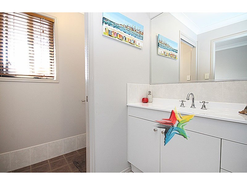 6 Lady Penryhn Court, Mundoolun QLD 4285