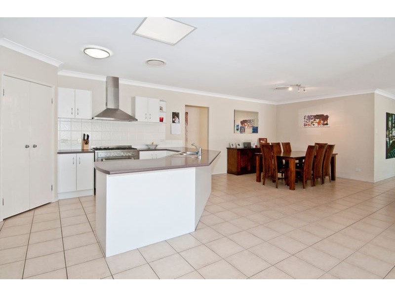 39 Macadamia Court, Jimboomba QLD 4280