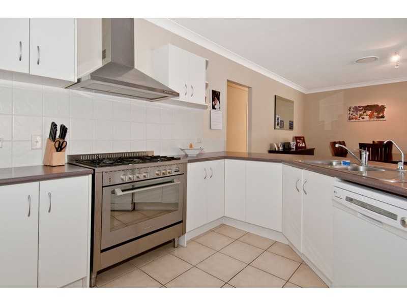 39 Macadamia Court, Jimboomba QLD 4280
