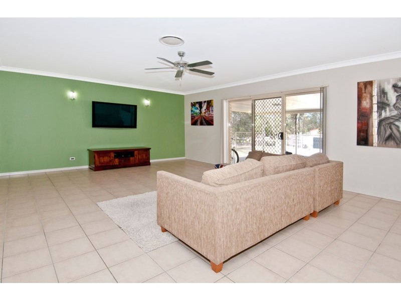 39 Macadamia Court, Jimboomba QLD 4280