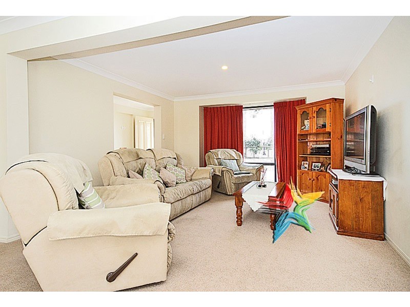 113 Red Cedar Crescent, Jimboomba QLD 4280