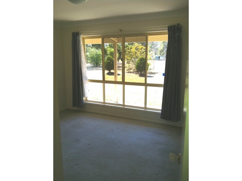 11 Glenlogan Court, Jimboomba QLD 4280