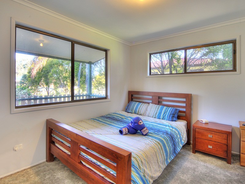 30  Queen  Street, Jimboomba QLD 4280