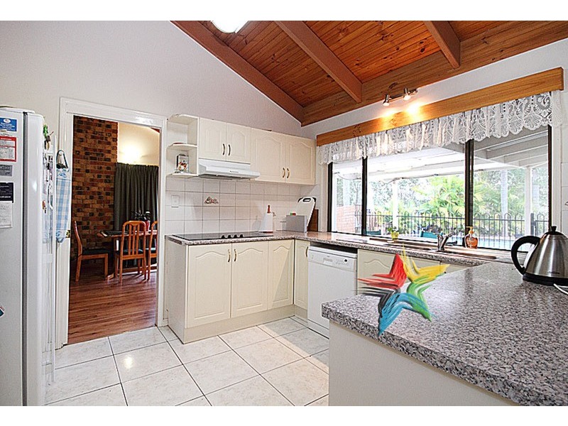 9 Fig Court, Cedar Grove QLD 4285