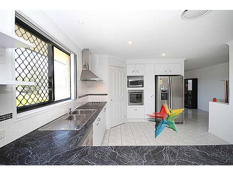 8 Gumview Court, Jimboomba QLD 4280