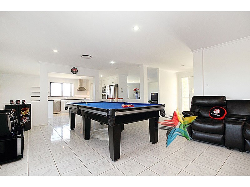 8 Gumview Court, Jimboomba QLD 4280