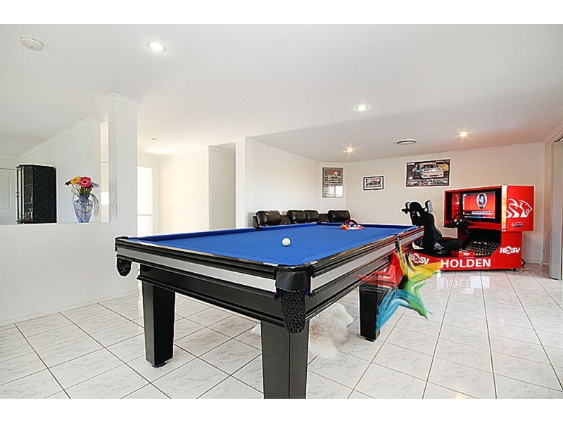 8 Gumview Court, Jimboomba QLD 4280